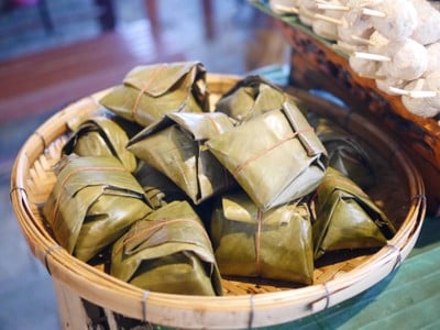 เมนูของร้าน น้ำย้อยเมืองแป้ กาดน้ำทอง