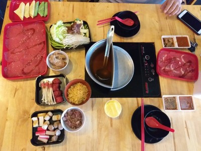 อาหาร หรือ เครื่องดื่ม