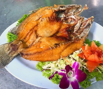 ครัวไข่มุก สะพานปลา ชะอำ (ครัวไข่มุก) ครัวไข่มุก สะพานปลา ชะอำ (ครัวไข่มุก)