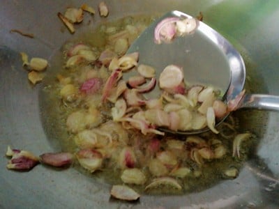 วิธีทำ หอมเจียว ก๊อบกรอบ