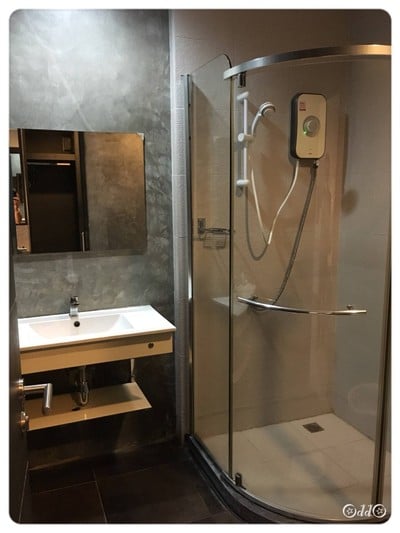 ห้องน้ำแบบกระชับพื้นที่