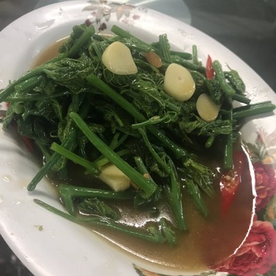 ยอดมะระผัดน้ำมันหอย