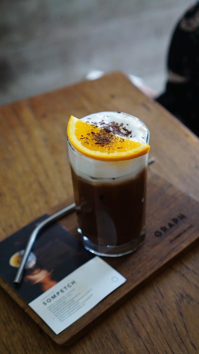 GRAPH CAFE กลางเวียง-เมืองเก่า(คูเมืองชั้นใน)