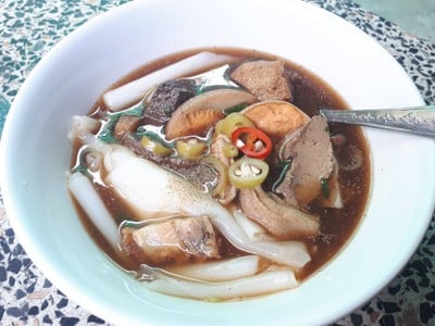 ก๋วยจั๊บน้ำข้น ตลาดพลู (Kuay Jab Nam Khon Talad Phlu) ก๋วยจั๊บน้ำข้น ตลาดพลู (Kuay Jab Nam Khon Talad Phlu)