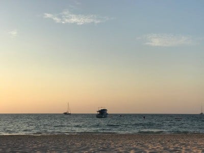 หาดในยาง