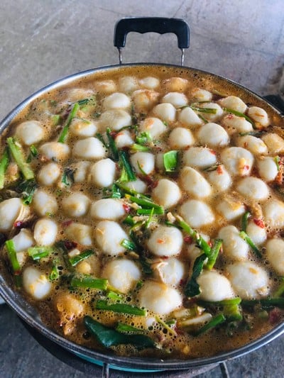 น้ำยาป่าปลาทูตีนไก่