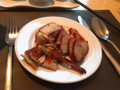 เป็ดย่าง หมูกรอบ