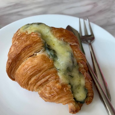 ครัวซองผักโขม