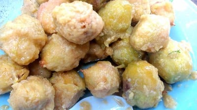 บ่ากอกอม ข อ ง กิ น บ่ า เ ก่ า ค น เ มื อ ง