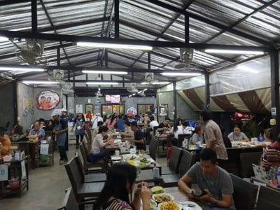 บรรยากาศ อ้วนผอมเมี่ยงปลาเผาท่าน้ำนนท์ สาขา2 เลี่ยงเมืองนนท์ สะพานเจษฎาฯ ติดปั้ม ปตท. สาขา 2