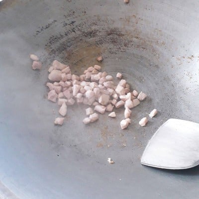 วิธีทำ ผัดผักขมจีนใส่หมู วิธีทำ ผัดผักขมจีนใส่หมู
