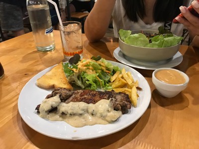 ไก่พริกไทยดำ