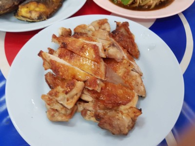 ไก่ย่างหนังกรอบ