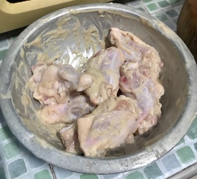 วิธีทำ ปีกไก่ทอดหมักน้ำปลา
