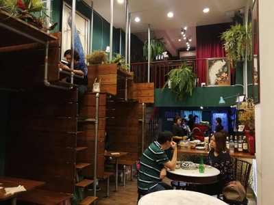 บรรยากาศ Lhong Tou Cafe เยาวราช