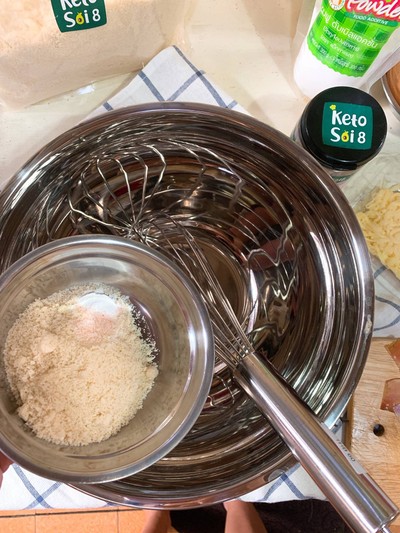 วิธีทำ Donut ไร้แป้ง ไร้น้ำตาล วิธีทำ Donut ไร้แป้ง ไร้น้ำตาล