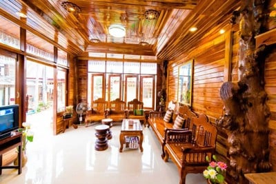 โรงแรมวิภาพร