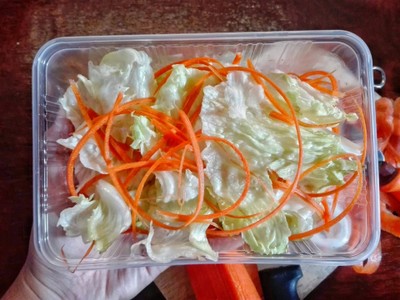 วิธีทำ สลัดหมูคาราเกะ วิธีทำ สลัดหมูคาราเกะ