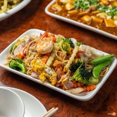 เมนูของร้าน เกี๊ยวจีน & โต๊ะกลม สตรีทฟู้ด พระราม 9 ถ.พระรามเก้า 49 (ซอย 9)