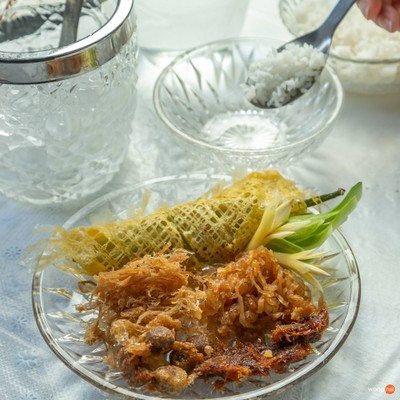 เมนูของร้าน ข้าวแช่ บ้านวรรณโกวิท