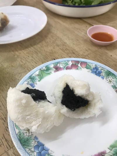 ซาลาเปาไส้ถั่วดำ