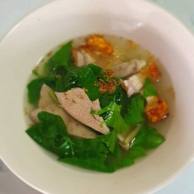 เกาเหลาเลือดหมู