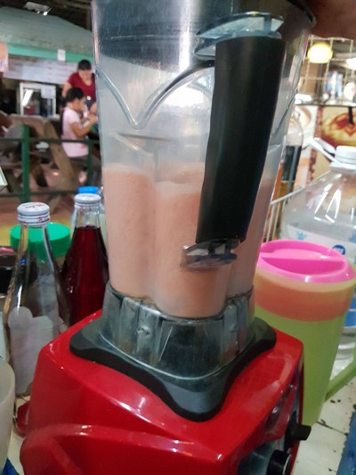 วิธีทำ ชากุหลาบปั่นแบบนางเอกๆ