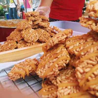 บรรยากาศ ตลาดร้อยเมตร