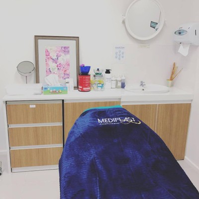 Mediplast Clinic (เมดดิพลาส คลินิก) Mediplast Clinic (เมดดิพลาส คลินิก)