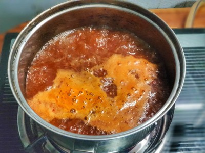 วิธีทำ แกงส้มผักหวาน ไข่มดแดง