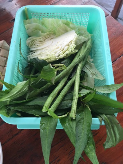 ต้มส้มไก่รสเด็ด
