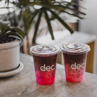 December Cafe' (คาเฟ่เด๊กซ์) December Cafe' (คาเฟ่เด๊กซ์)