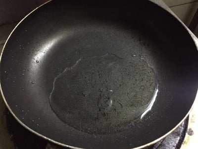 วิธีทำ หอมใหญ่ผัดไข่ วิธีทำ หอมใหญ่ผัดไข่