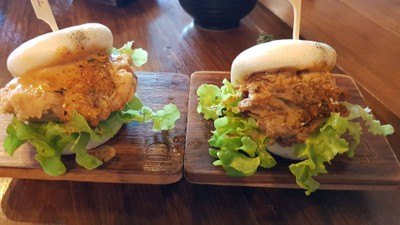 อาหาร หรือ เครื่องดื่ม