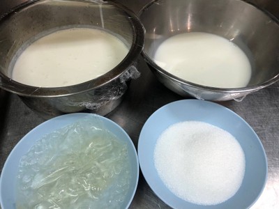 วิธีทำ พานาคอตต้าซอสสตรอเบอร์รี่