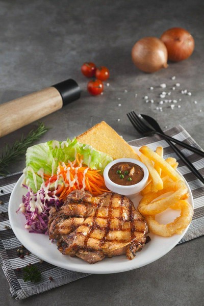 เมนูของร้าน สเต็กลุงใหญ่ หน้า รพ. บีแคร์ (พหลโยธิน 62) สเต็กลุงใหญ่ หน้า รพ. บีแคร์ (พหลโยธิน 62)