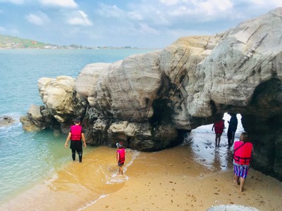 กินลม ชมวิว กะเทาะหอย ดูปะการัง เกาะกวางจันทบุรี 