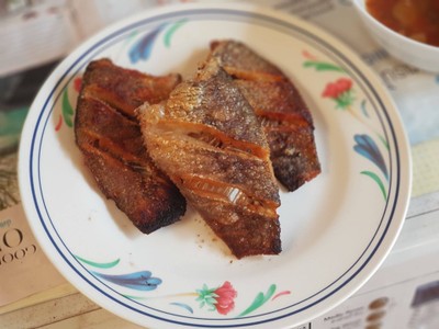 วิธีทำ ยำปลาสลิดทอดกรอบ วิธีทำ ยำปลาสลิดทอดกรอบ