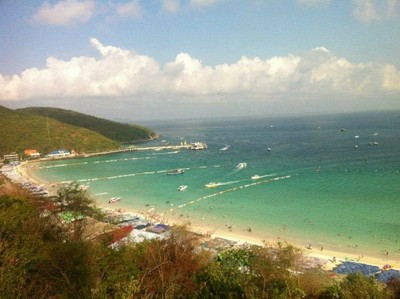 เด็กใต้คนเดียว . . . หนีเที่ยวเกาะล้าน (2วัน 1คืน)