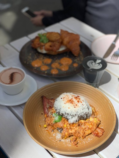 Double Cheese Chili Scrambled Egg ($21.59AUD ~490฿)