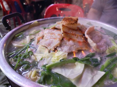 อาหาร หรือ เครื่องดื่ม