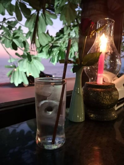 น้ำเปล่า