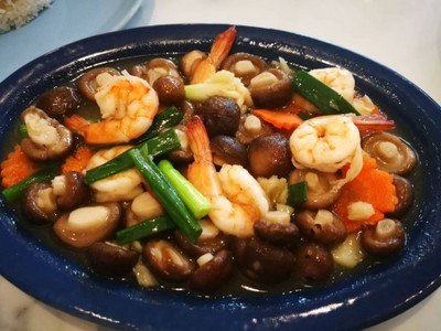 เห็ดหอมสดผัดกุ้ง