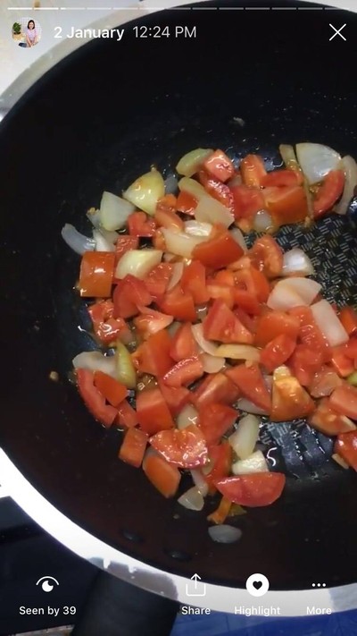 วิธีทำ มักกะโรนีเกลียวผัดไก่