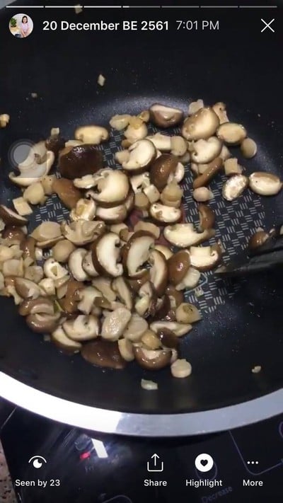 วิธีทำ ไข่คั่วเห็ด วิธีทำ ไข่คั่วเห็ด