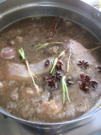 วิธีทำ “พะโล้ขาหมูเกี๊ยมฉ่าย" วิธีทำ “พะโล้ขาหมูเกี๊ยมฉ่าย"