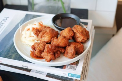 ไก่คาราเกะซอสเกาหลี