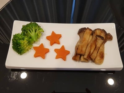 เห็ดออรินจิย่างเนย 🍄