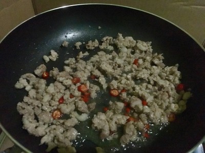 วิธีทำ ผัดกะเพราหมูสับ ง่ายๆ วิธีทำ ผัดกะเพราหมูสับ ง่ายๆ