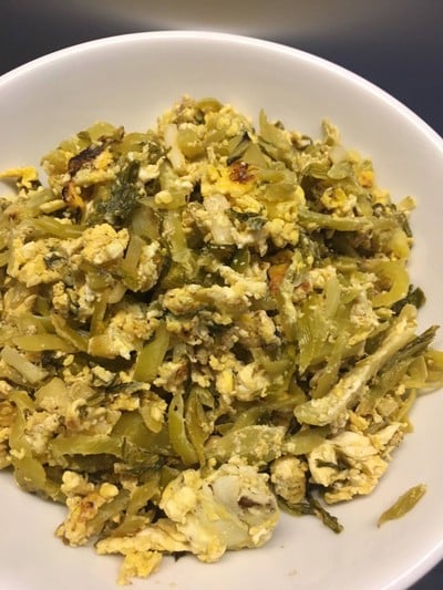 วิธีทำ ผักกาดดองผัดไข่ วิธีทำ ผักกาดดองผัดไข่
